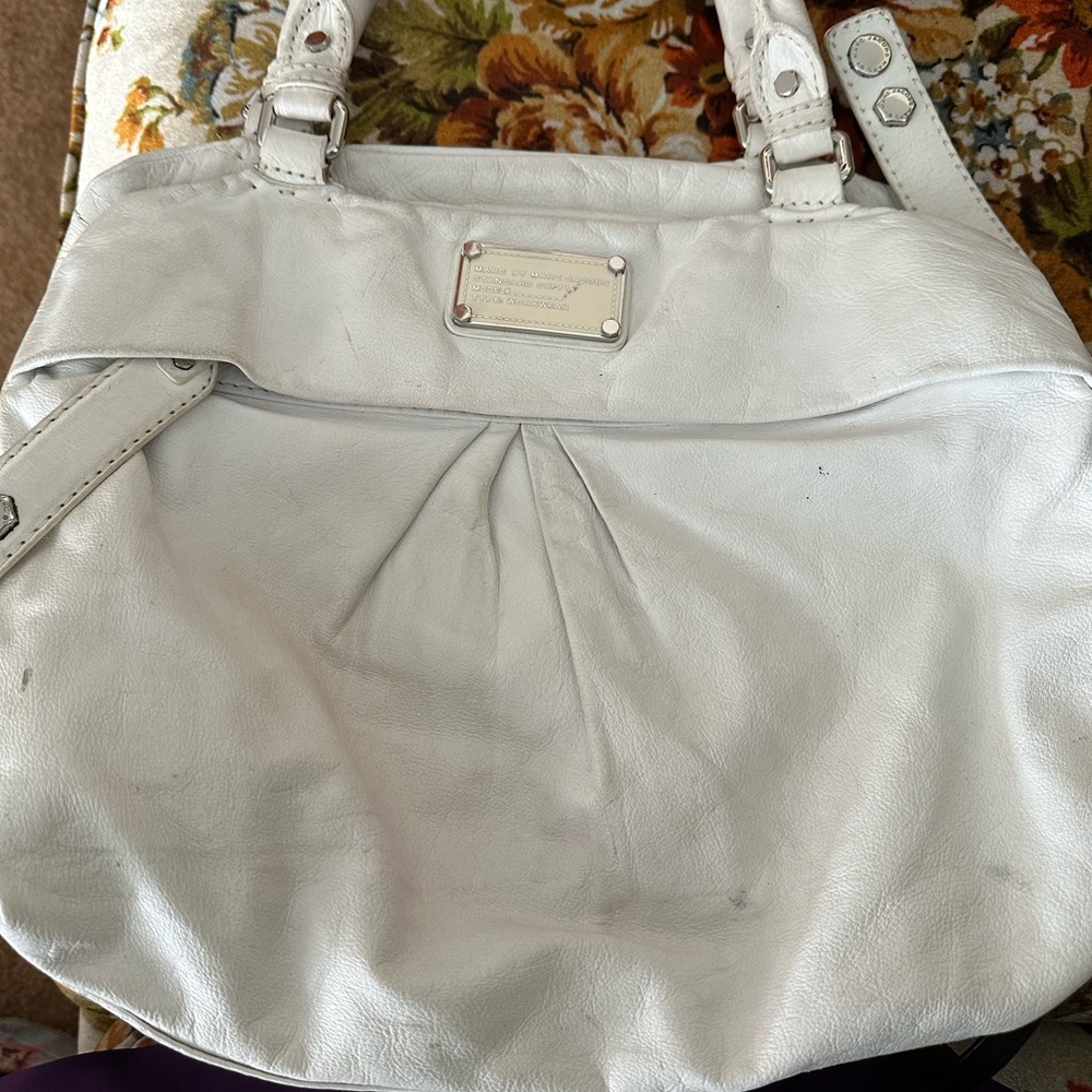 White Leather Marc Jacobs Handbag GUC accepting offers